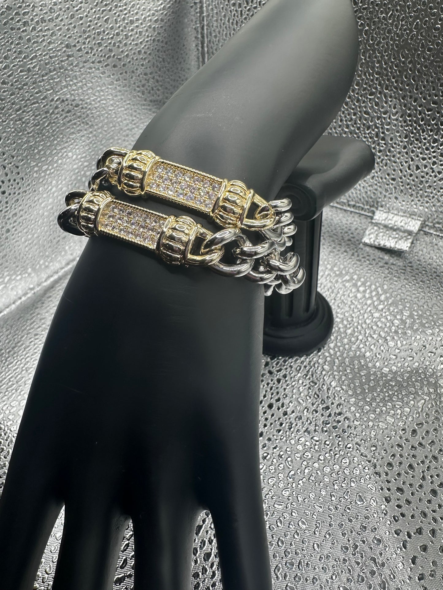 Silver Diamond Studded Chain Bracelet