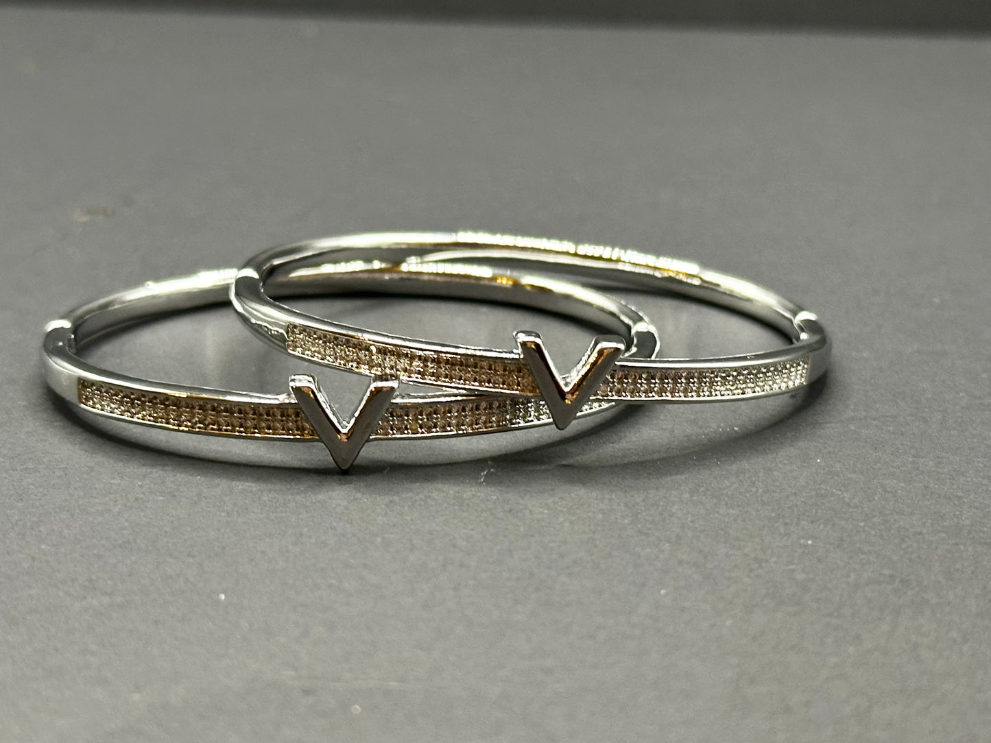 Silver V Bracelet
