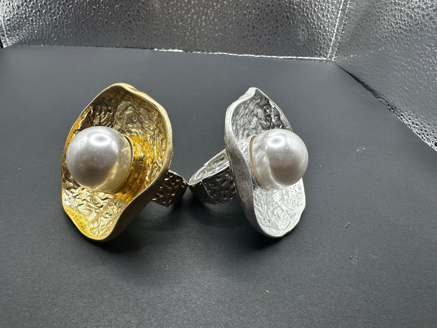 Opaque Ring