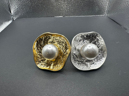 Opaque Ring