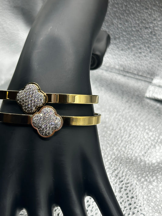 Gold Studded Clover Bracelet