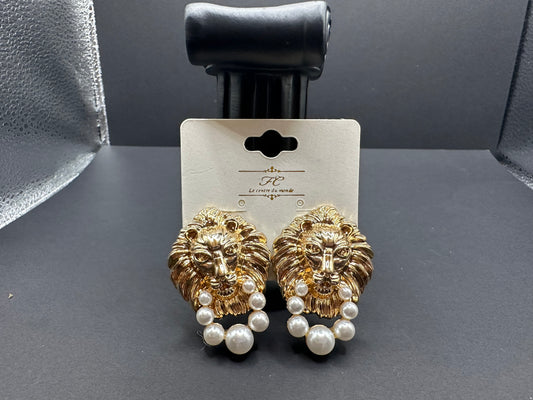 Medusa Pearl Earrings